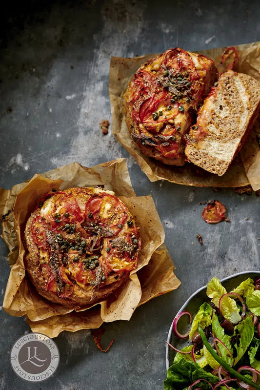 Luscious Loaf | Ambachtelijk Tomaten-Ansjovis Brood