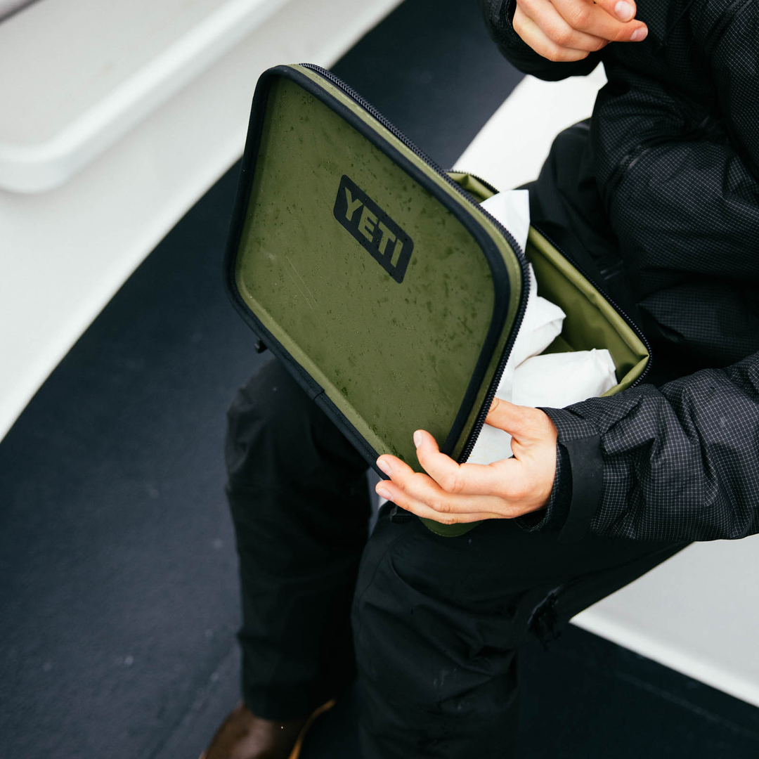 YETI Daytrip Lunch Box | Olive